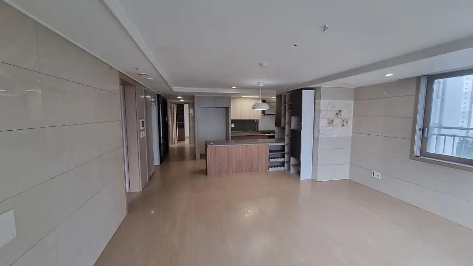 곰팡이 벽면 도배 현장 사진