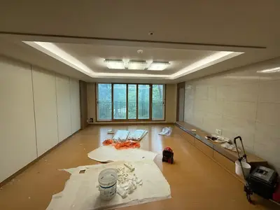 성동구 상왕십리동 텐즈힐 1단지 43평형, 디아망 회벽 크림 화이트 실크벽지로 새롭게 태어나다 현장 사진
