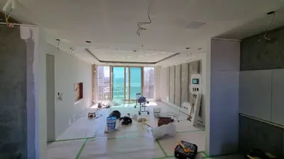 용인시 수지구 광교마을 광교 자이더클래스 34평형 전체 디아망 회벽퓨어화이트 실크벽지도배 현장 사진