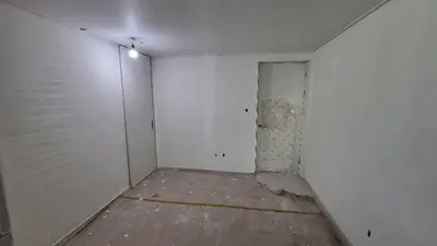 사당동롯데캐슬샤인42평형전체LG디아망프리미엄실크벽지도배 현장 사진