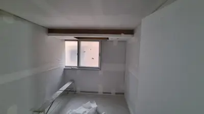 송파구 삼전동 고급빌라 전체무몰딩 실크도배 띄움 초배 시공 현장 사진